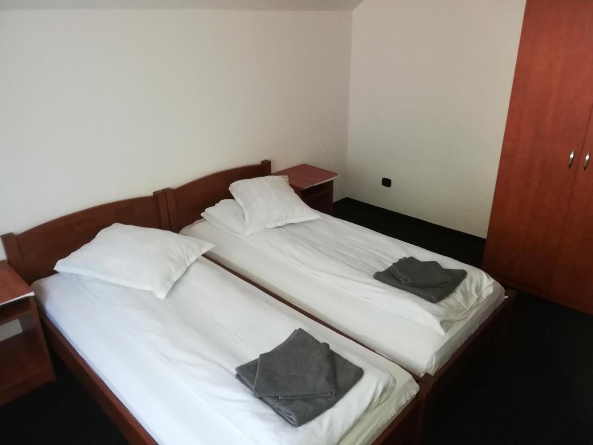 Cabana Cascada Cailor Hotel Borsa  Szoba fotó